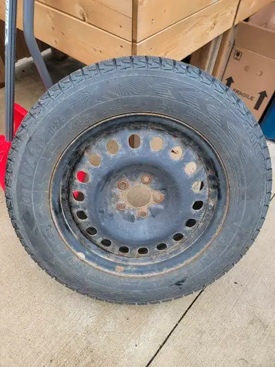 Set of 4 225 65 17 Comes with tpms Off of a 2020 Nissan Rogue 5x114.3 Dot 0720