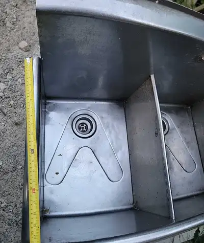 4 feet ,, 3 compartment sink with legs for sale , used in garage ....removed and kept aside for reno...