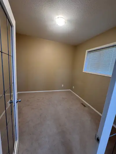 For rent- 1 bedroom + 1 shared bathroom