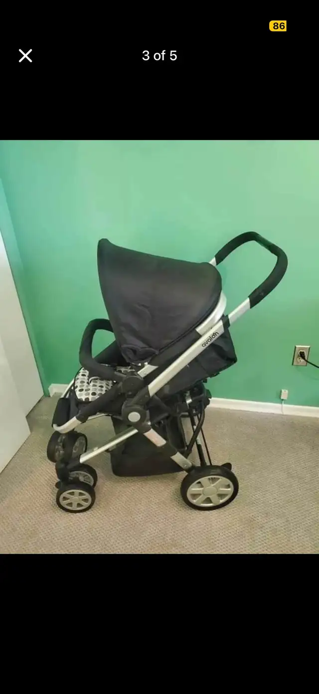 Avalon Stroller - Never Used64744750508161122