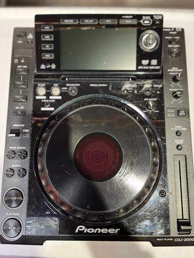 Pioneer CDJ 2000, View more