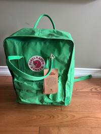 Veilig zoogdier Stratford on Avon Fjallraven Kanken | Kijiji - Buy, Sell & Save with Canada's #1 Local  Classifieds.