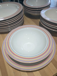 XL Dinner Plates and Bowls (20 total)