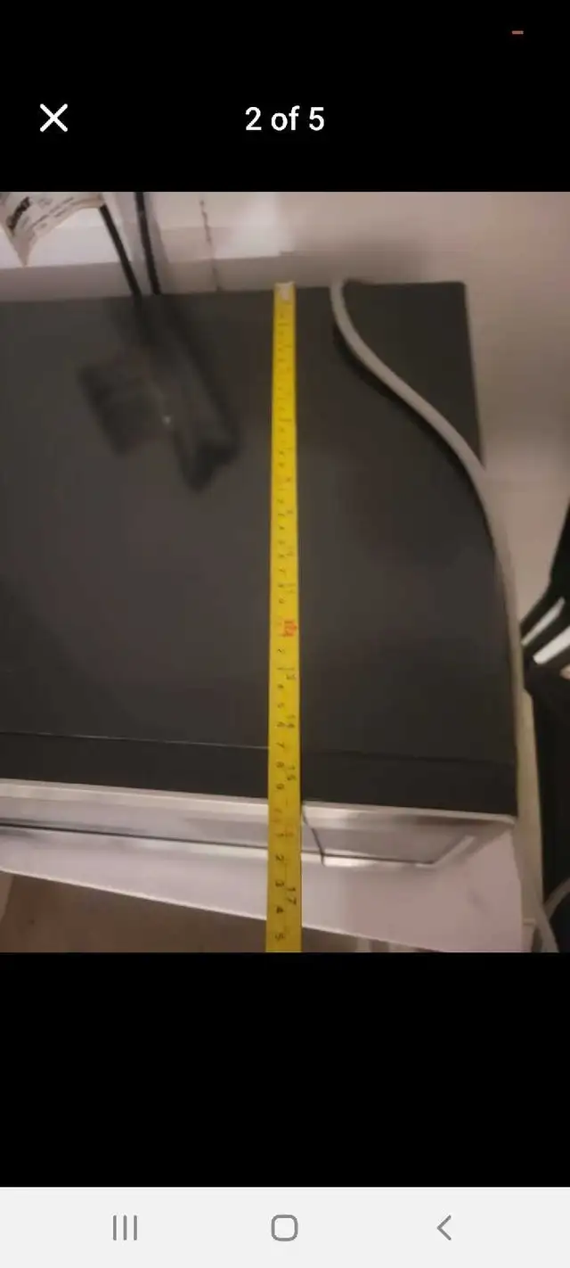 Lg microwave in Microwaves & Cookers in City of Toronto - Image 4