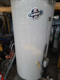 80 gal Hot water tank