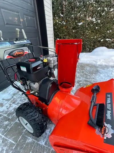 Souffleuse Ariens Hydro Pro 28, View more