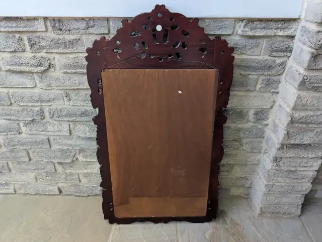 Vintage Bombay Rosewood Carved Mirror in Home Décor & Accents in Oakville / Halton Region - Image 7
