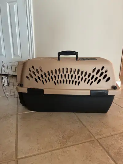 cat/dog carrier—medium size, View more