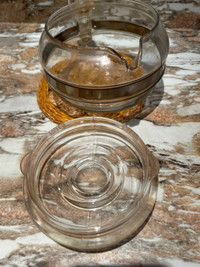 Pyrex Flameware 6-cup teapot model 8126-B, Clear glass potbelly