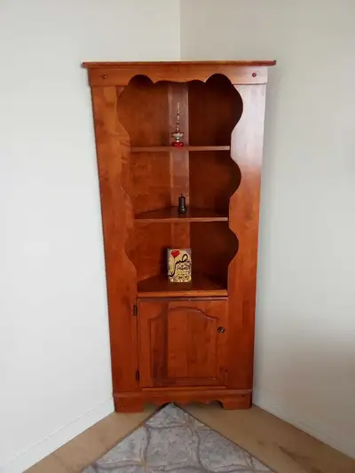 Corner shelf 69" × 30" × 19"