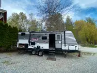 2018 Coleman Lantern 244BHS travel trailer