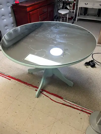 Mirrored table , View more