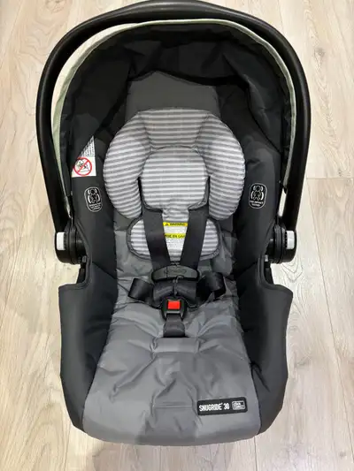 Graco infant car seat like new, View more
