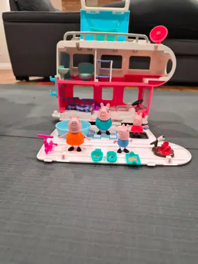 Peppa Pig Camper Van, View more