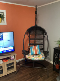 Hanging basket chair 
