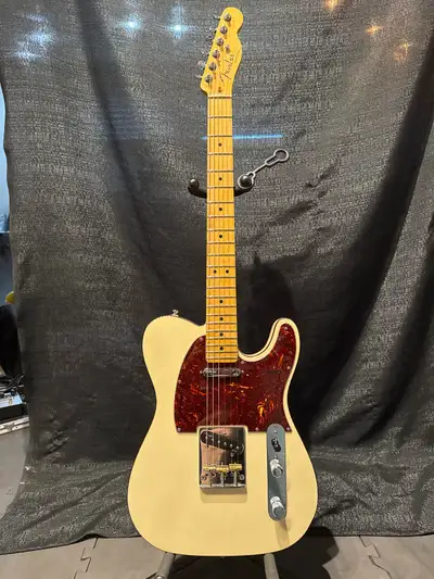 2014 American Deluxe Telecaster, View more