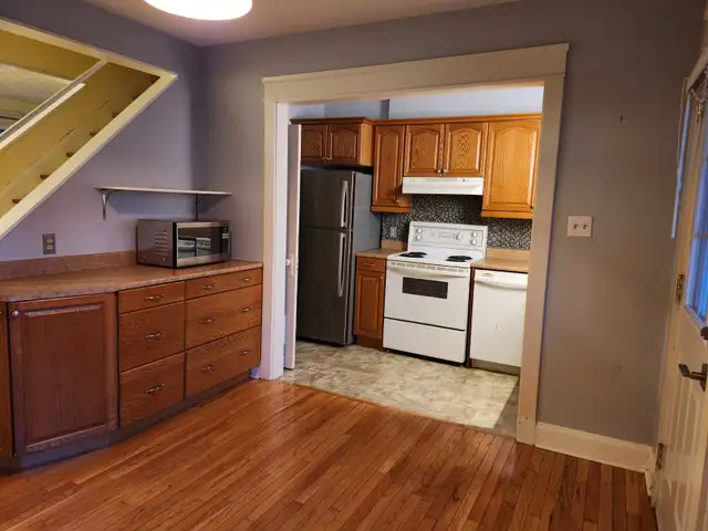 Stunning 3-Bedroom Home in the Historic Hydrostone in Long Term Rentals in City of Halifax - Image 4