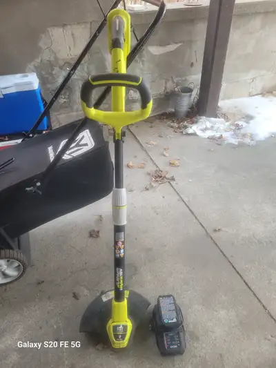 Ryobi Chargeable Weed Wacker 18v, View more