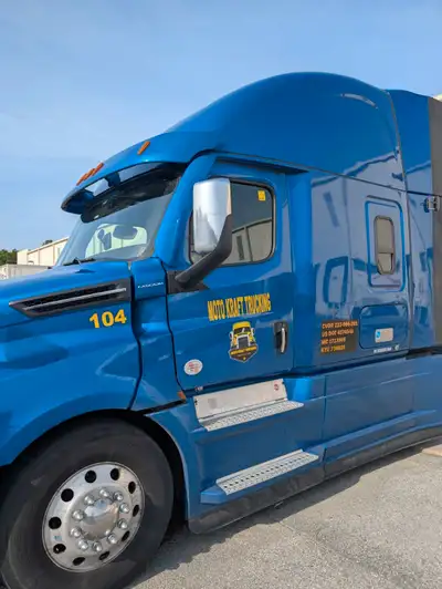 LOOKING FOR AZ DRIVER , View more