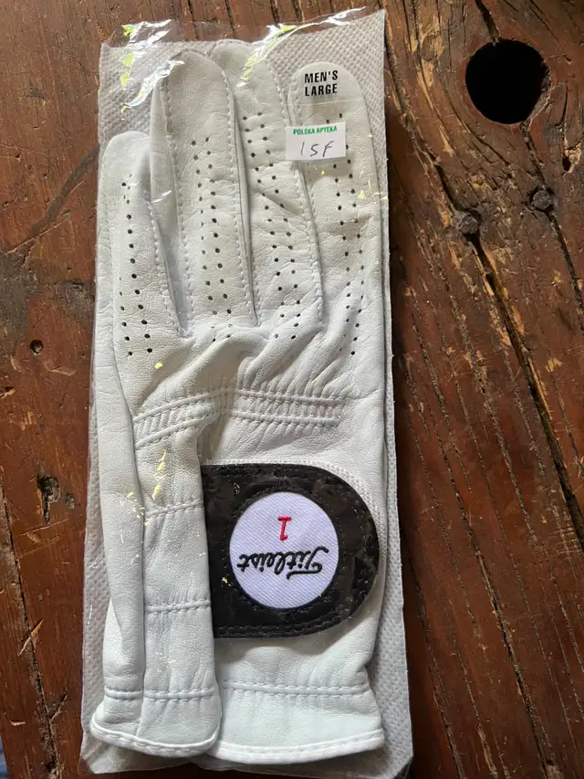 GOLF - BAG TOWELS / NEW GLOVES / UMBRELLAS / TRAVEL COVERS in Golf in Mississauga / Peel Region - Image 3