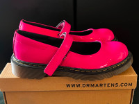 Dr. Martens Patent Leather Hot Pink Girls Shoes, Size 2, NEW