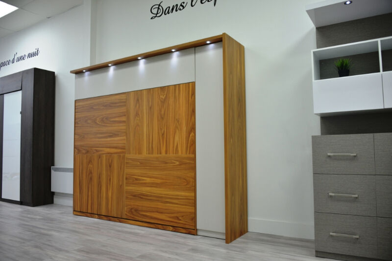 lit escamotable!! lit Mural latéral ! Montréal ! façade unique ! Lits