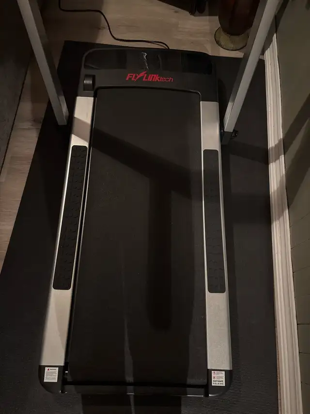 FlyLinktech walking pad/treadmill in Health & Special Needs in Kitchener / Waterloo - Image 3