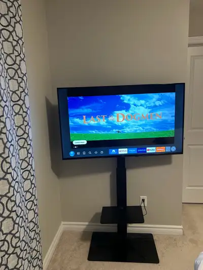 Amazon Fire TV 50" 4-Series 4K UHD smart TV, Soundbar and Stand, View more