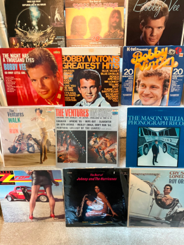 56 Records, All in very good condition in CDs, DVDs & Blu-ray in Kawartha Lakes - Image 2