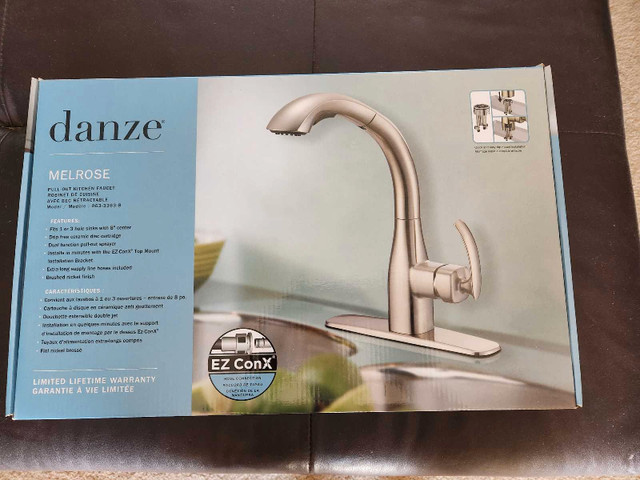 Danze Kitchen Faucet in Plumbing, Sinks, Toilets & Showers in Strathcona County