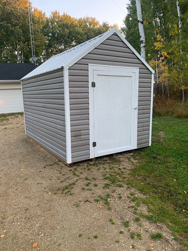 8x12 shed in Outdoor Tools & Storage in Winnipeg