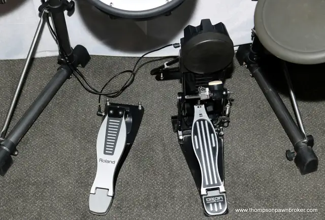 ROLAND TD-6V ELECTRONIC DRUM SET in Other in Hamilton - Image 4