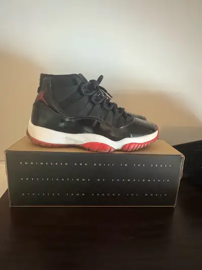 Jordan 11 Bred size 9 , View more