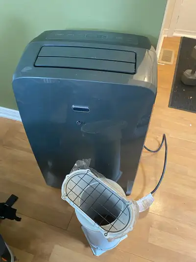 LG portable air conditioner 8000 BTU;  LP0821GSB, View more