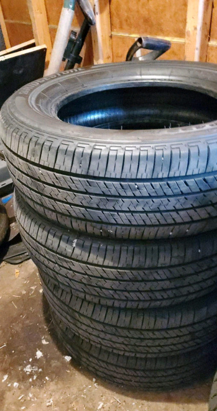 4 pneus d'été 195-65r15 Bridgestone | Pneus et jantes | Ville de Québec |  Kijiji