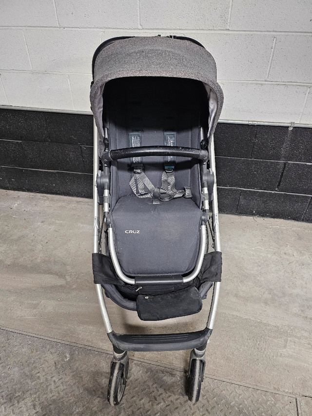 Uppababy Cruz Stroller  in Strollers, Carriers & Car Seats in Markham / York Region