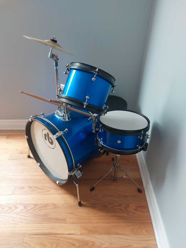 Rb drum kit in Drums & Percussion in Ottawa