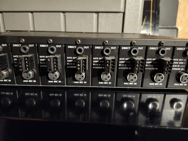 Shure AMS8000 Mixer in Pro Audio & Recording Equipment in City of Toronto - Image 7