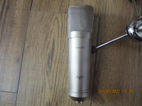 Apex530 Uni-directional Condenser Microphone