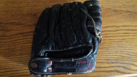 Vintage Spalding wristlock choice if champions baseball glove.