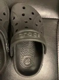 Crocs baby shoes size 4/5