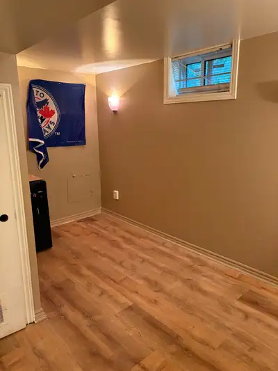 Room for rent, Oshawa