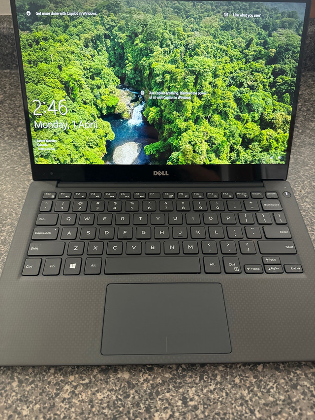 Dell XPS 13  Laptop  in Laptops in Oshawa / Durham Region - Image 3