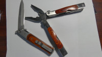 Trois couteaux et un Multi- three knives &a multi tool.