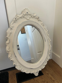 Antique design distressed wall mirror 