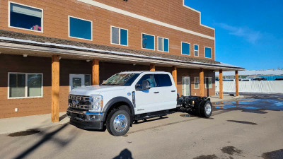 2024 Ford f550 XLTs white