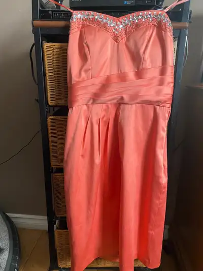 Le chateau prom dress, View more