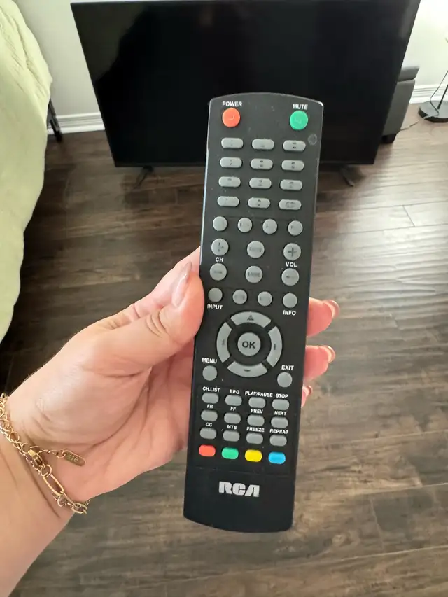 TV 50 inch in TVs in Markham / York Region - Image 6