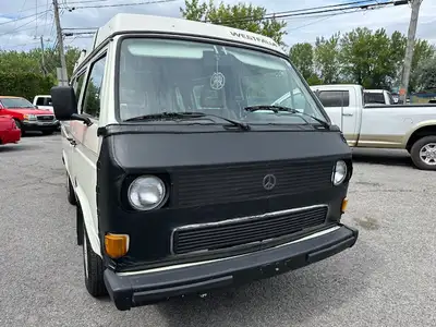 volkswagen wesfalia 1985 1.9 litres manuel 4 vitesses compteur 185,000 milles parfaite conditions au...