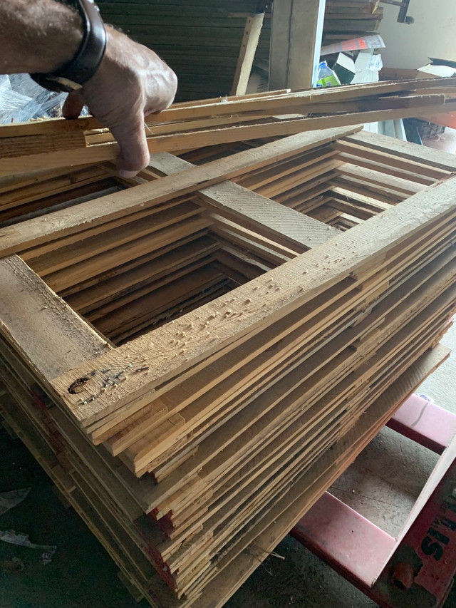 Lumber for sale dans Planchers et murs  à Leamington - Image 2